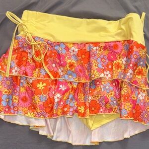 ROMWE Yellow and Floral Skort